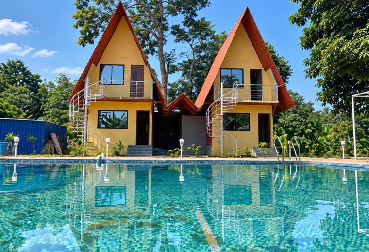 Jungle Stay with A-Frame Cottages